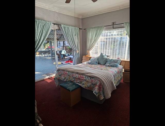 4 BEDROOM HOUSE FOR SALE IN VANDERBIJLPARK SE 2